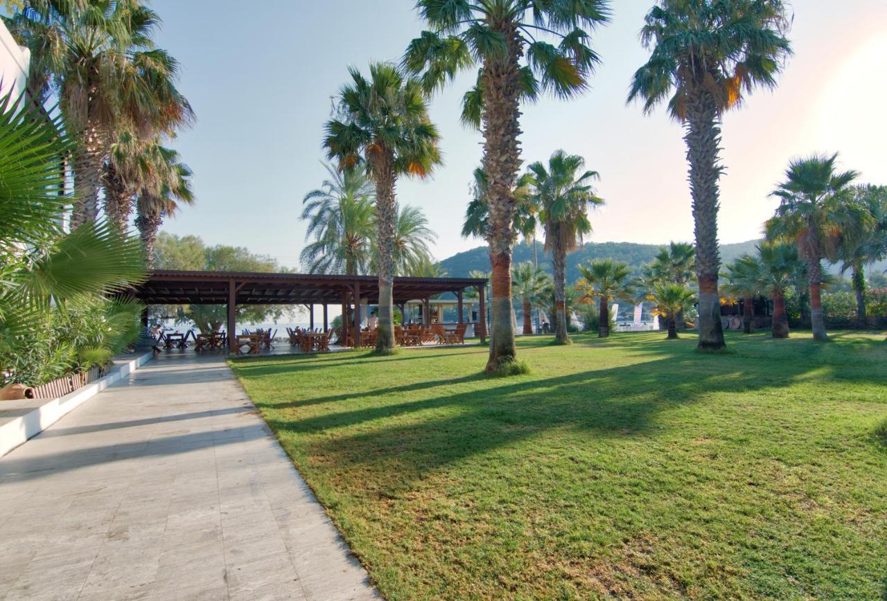 Selvi Beach Hotel Golturkbuku Bagian luar foto