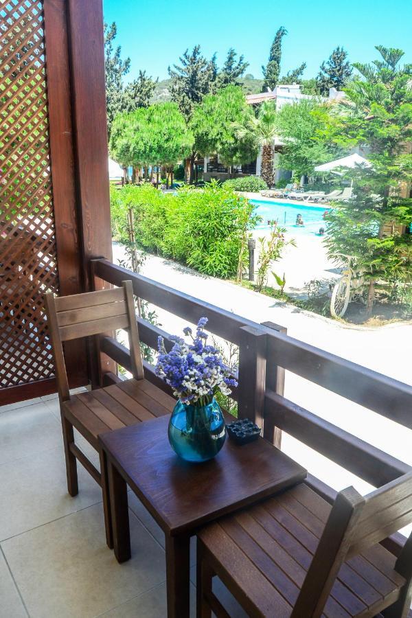Selvi Beach Hotel Golturkbuku Bagian luar foto