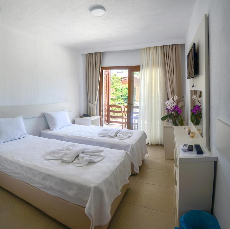 Selvi Beach Hotel Golturkbuku Bagian luar foto
